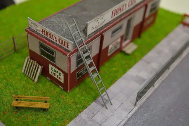 Scale Model Scenery LX047-OO výsuvné žebříky 10 ft OO