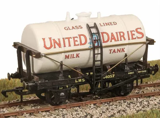 Peco Parkside PC91 mléčný vůz Express Dairies