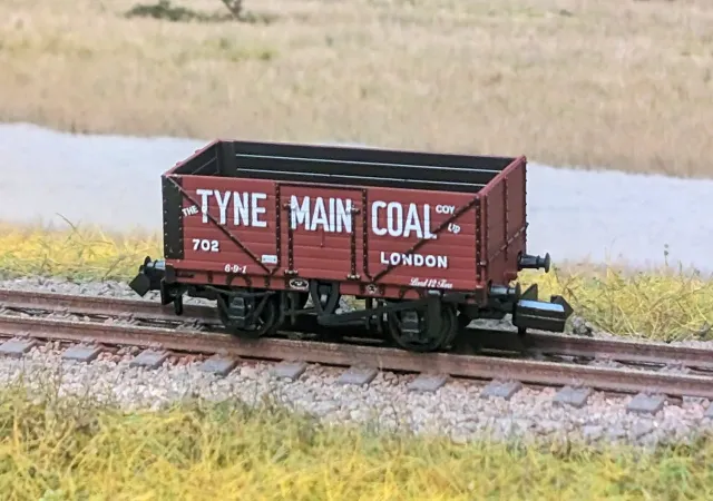 Peco NR7032P N otevřený vagón 7 plank