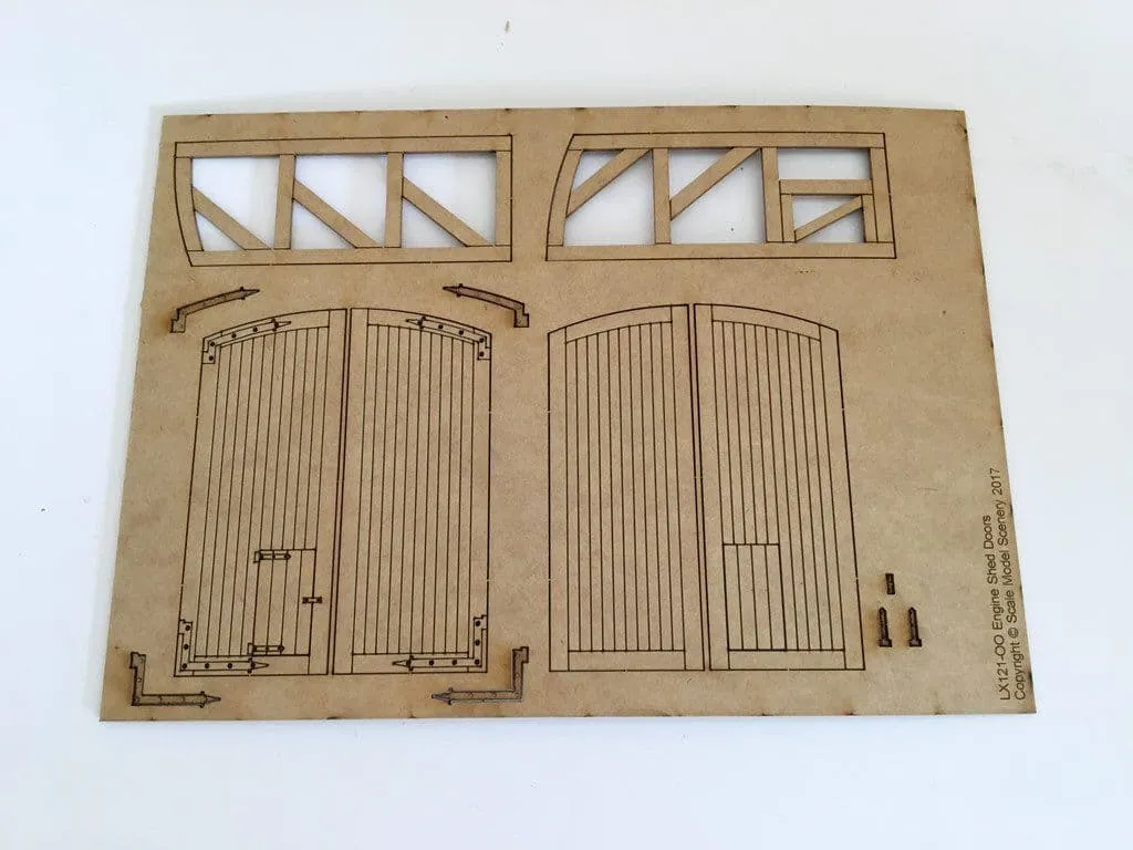 Scale Model Scenery LX121 Engine Shed Doors Arched Top vrata remízy