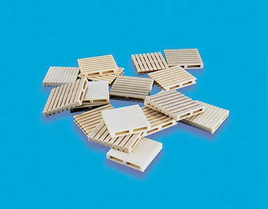 Peco Modelscene 5081 palety OO/HO – 18 ks, 3 typy