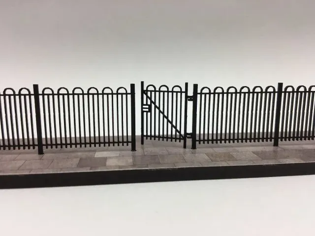 Scale Model Scenery WG003-28 parkové zábradlí 1:56 992 mm