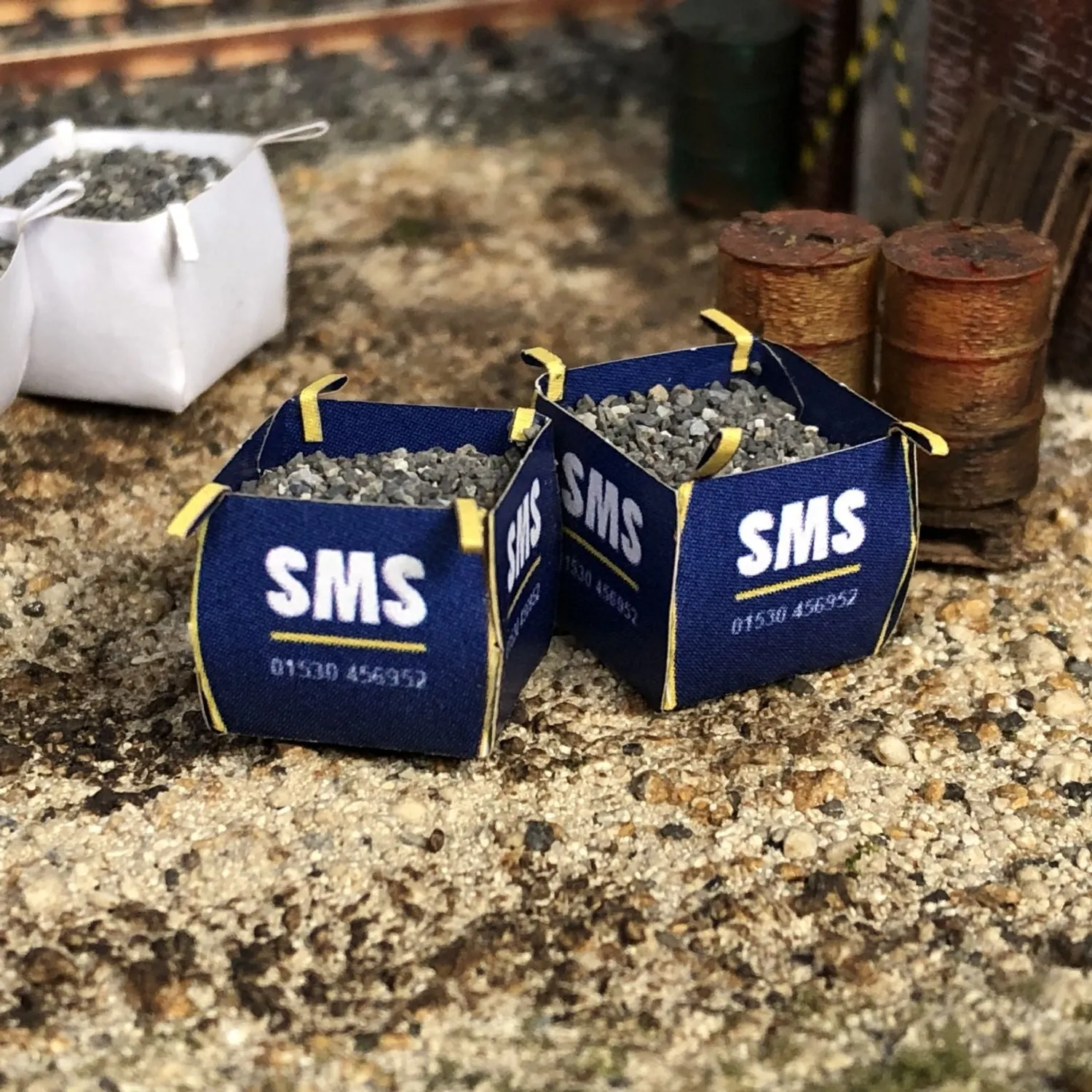 Scale Model Scenery AX potištěné pytle stavební 10 ks papírové