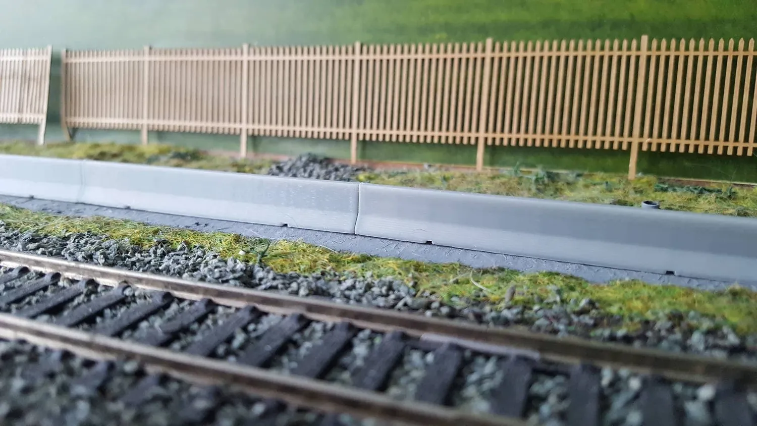 Scale Model Scenery AX050-OO zábrany betonové 8 ks