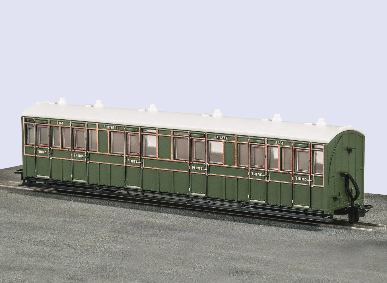 Peco GR400A osobní vůz L&B OO-9
