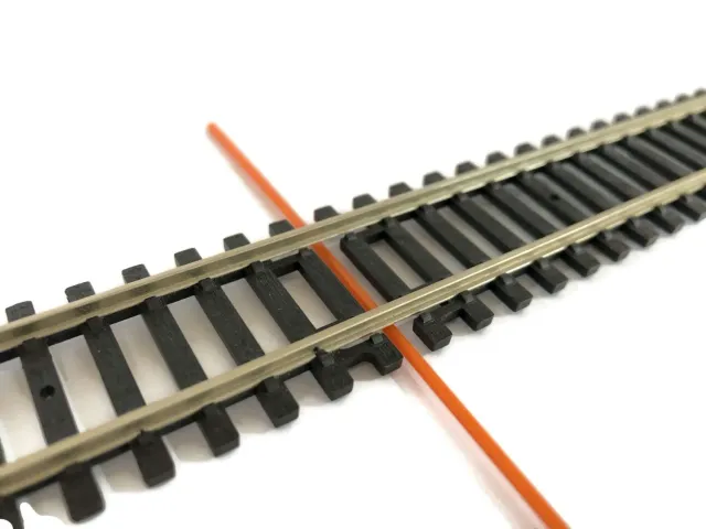 Scale Model Scenery AX106-OO kabelová lišta UTX oranžová