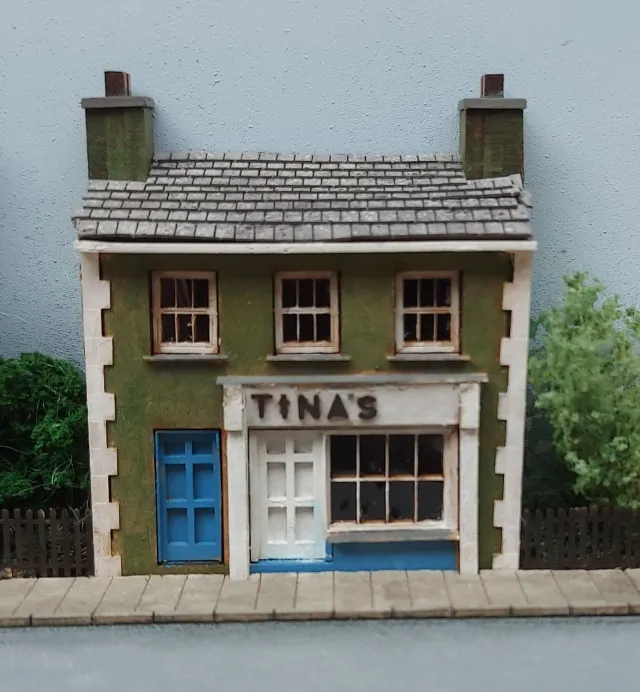 Scale Model Scenery UW2004-N obchod s bytem reliéf N