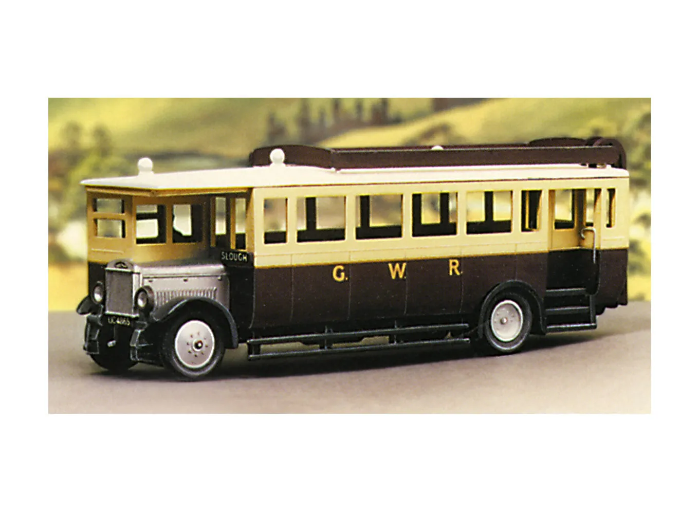 Modelscene 5133 Maudslay stavebnice autobusu OO