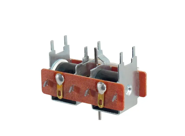 Peco PL-10 přestavník výhybek solenoidový standard