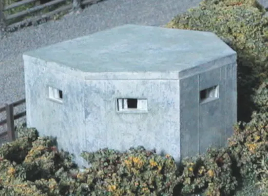 Peco Wills SS74 pevnůstka pillbox stavebnice OO