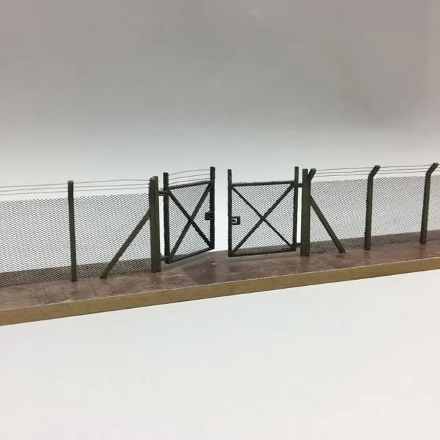Scale Model Scenery LX373-OO sloupky plotu 40 ks