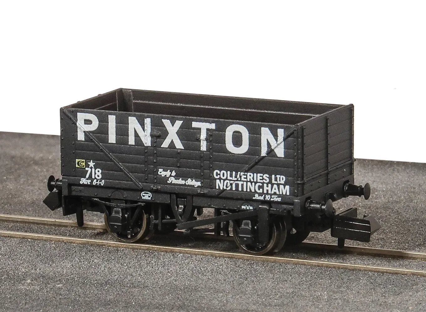 Peco NR7032P N otevřený vagón 7 plank